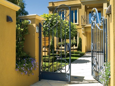 Traditional Garden Design by Scott Brown